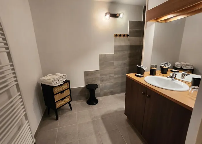 La Bouillarde 3* Suze
